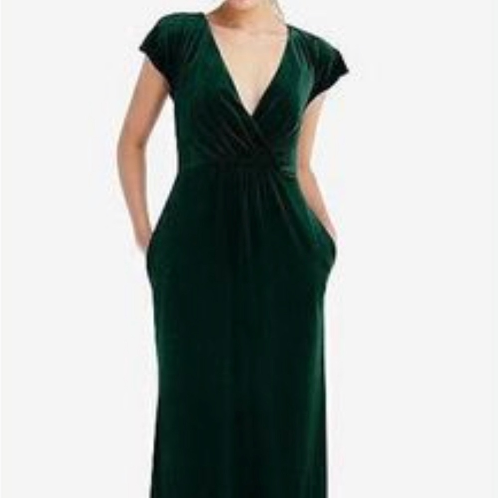Dessy Velvet Bridesmaid Dress in evergreen